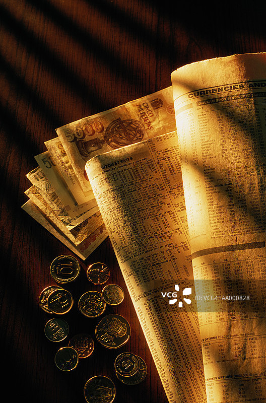 金融页面上的国际货币图片素材