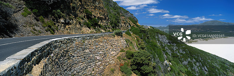 查普曼峰周围的道路图片素材