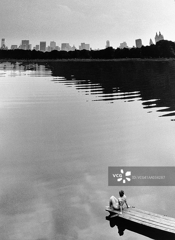 中央公园与城市天际线图片素材