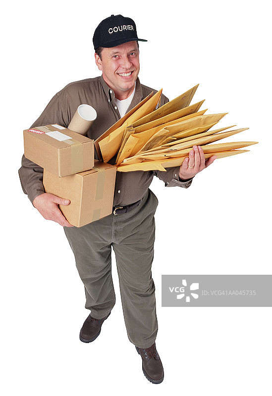 快递员与包裹和信封图片素材