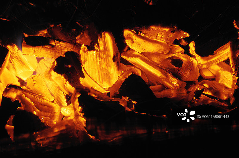 炽热的煤炭图片素材