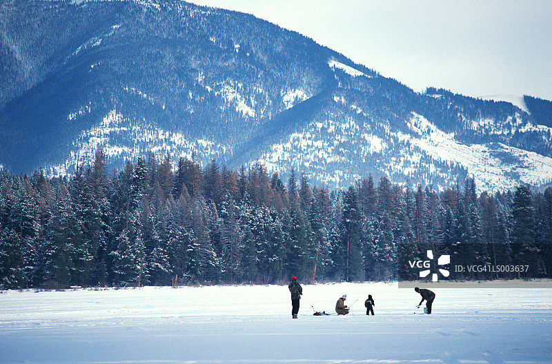 西利湖冰钓图片素材