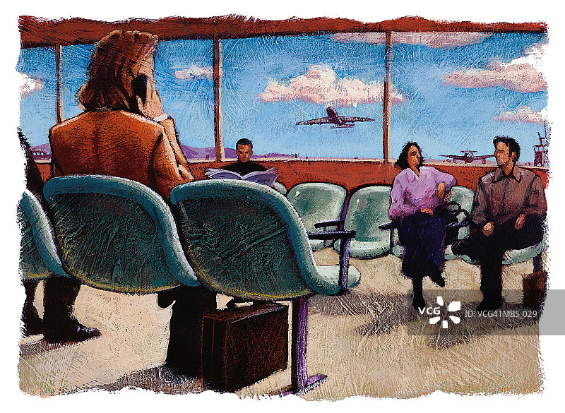 在机场休息室使用手机的女人图片素材