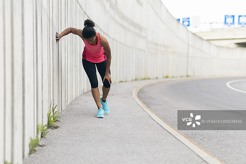 膝盖受伤图片素材