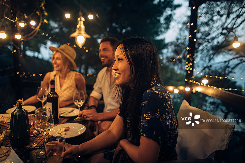 夏季晚宴派对图片素材