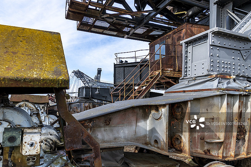 钢铁之城：费罗波利斯图片素材