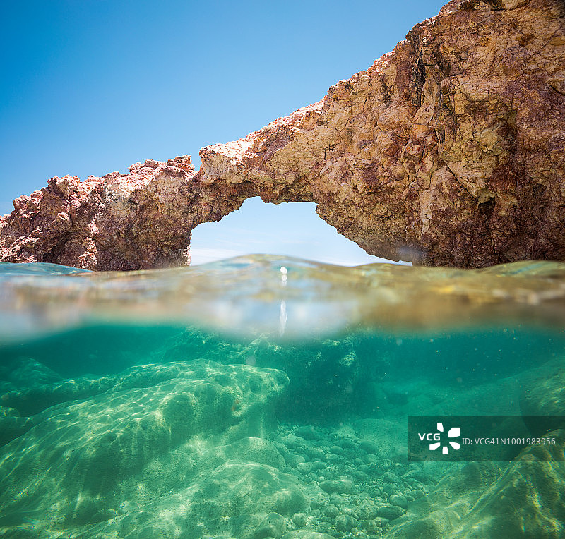米洛斯宁静海滩图片素材