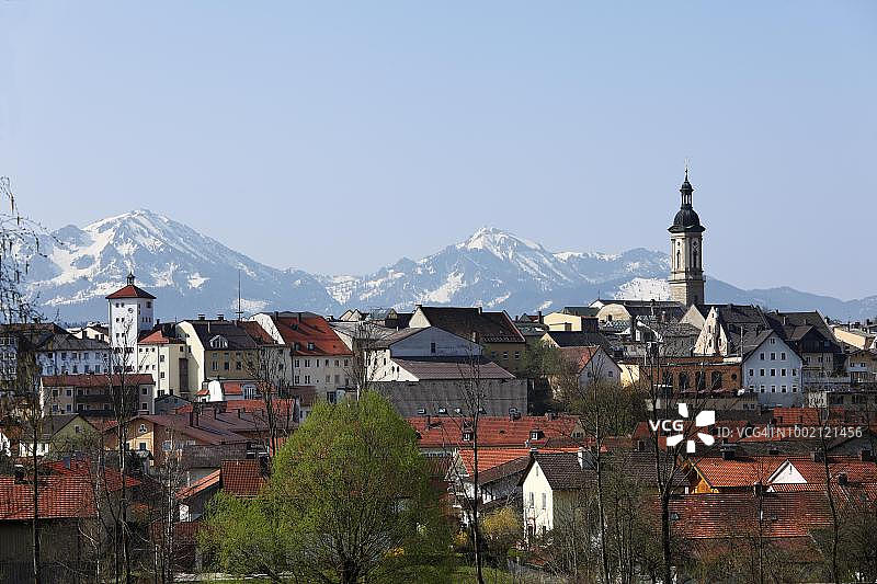 特劳恩施泰因与阿尔卑斯山脉，基姆高，上巴伐利亚，巴伐利亚，德国图片素材