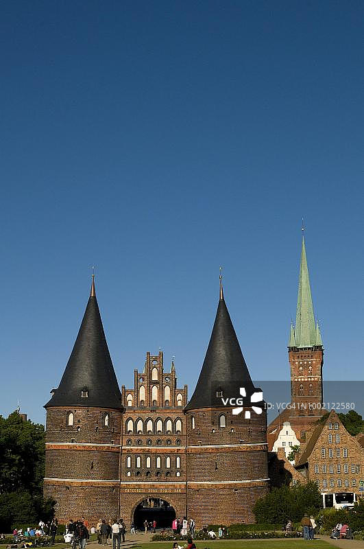 德国石勒苏益格-荷尔斯泰因州吕贝克市霍尔斯滕门图片素材