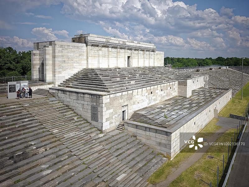 齐柏林飞艇主看台，齐柏林飞艇会场，前纳粹党集会场地，德国巴伐利亚州纽伦堡图片素材