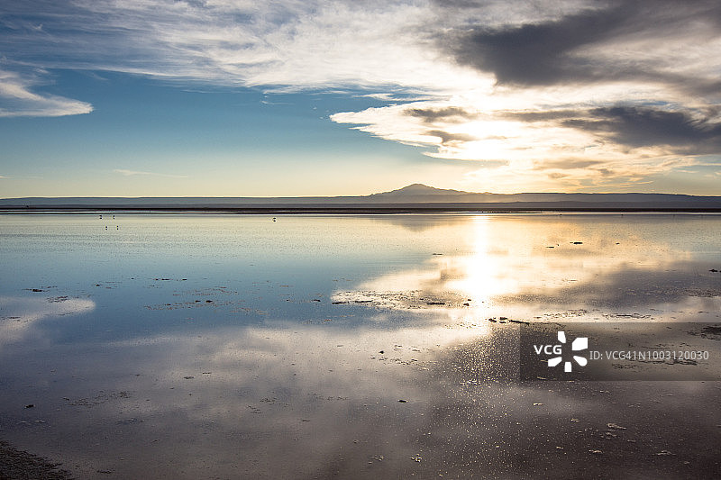 阿塔卡马圣佩德罗高原泻湖图片素材