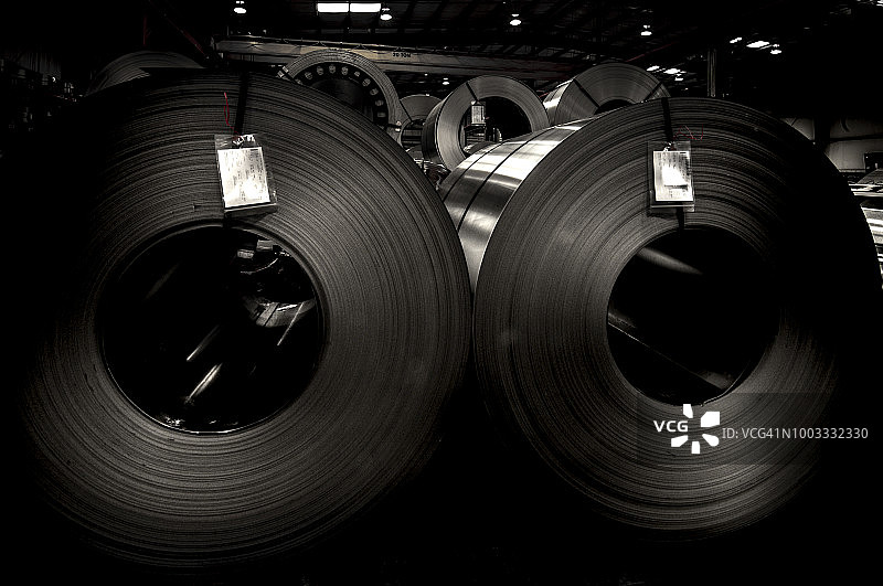 钢铁厂的钢卷图片素材