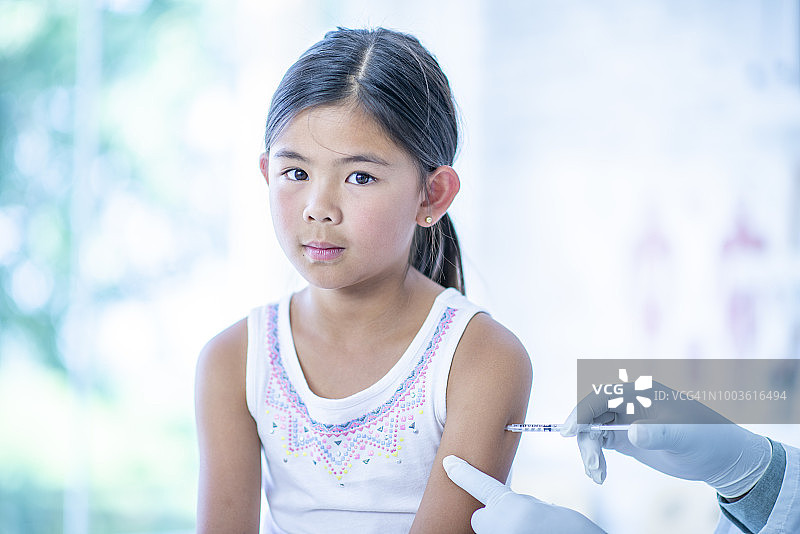 正在进行针刺图片素材