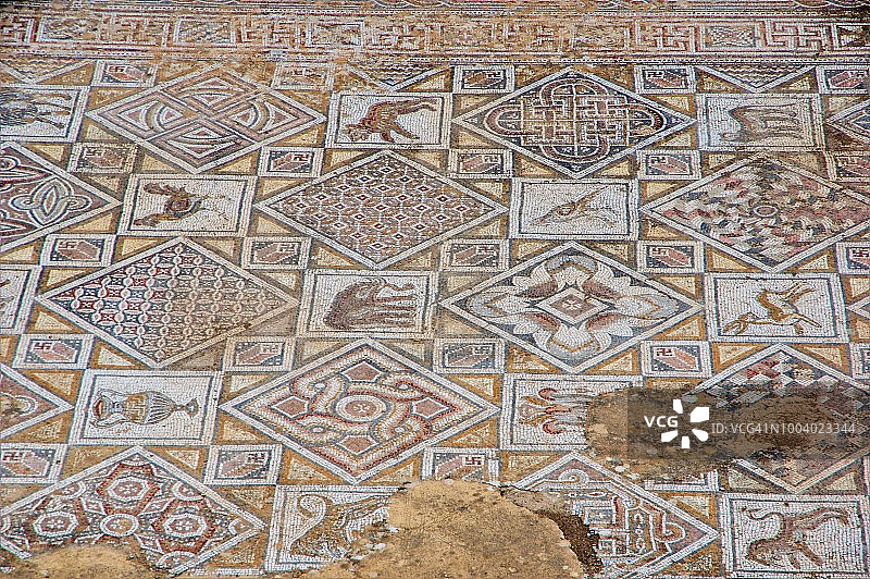 杰拉什圣科斯马斯和圣达米安马赛克地面细节，约旦图片素材