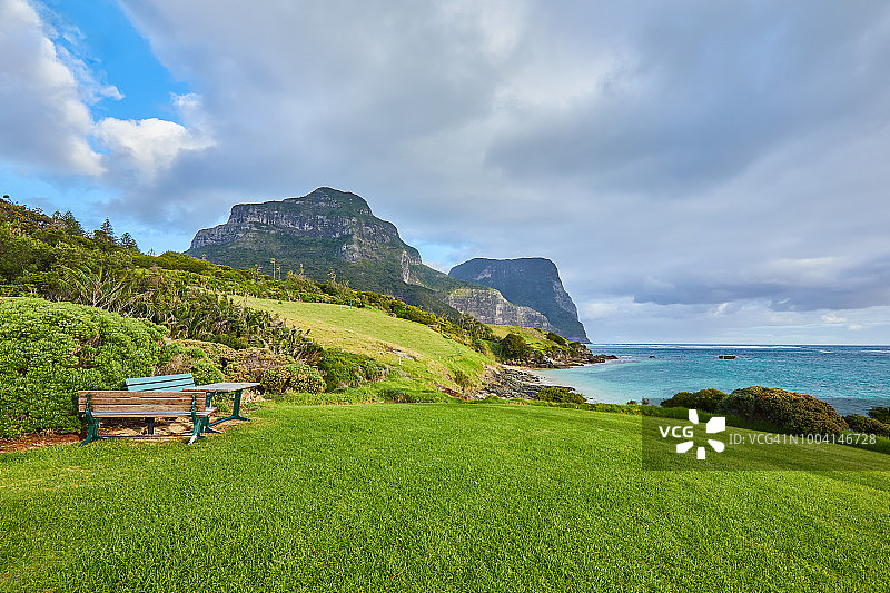 豪勋爵岛的格ower山和利德伯德山，澳大利亚新南威尔士图片素材