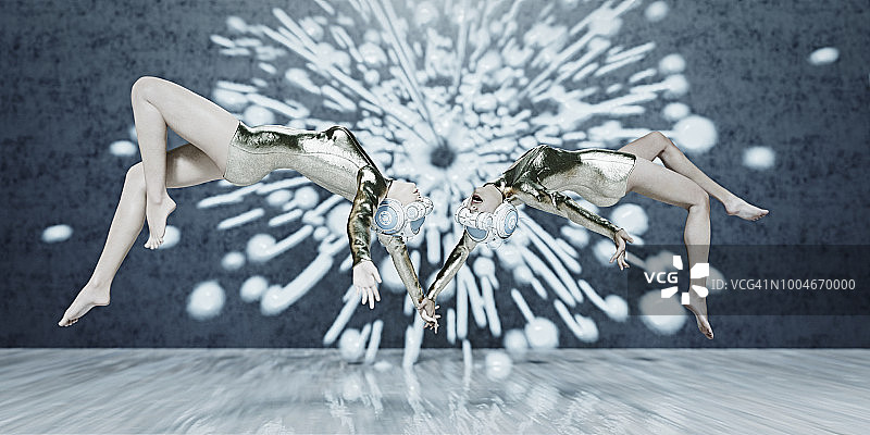 虚拟世界：戴着VR头显的年轻女孩在赛博空间，身后是数字像素飞溅图片素材