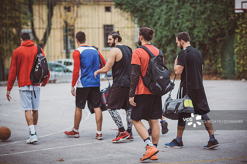 街头篮球运动员图片素材