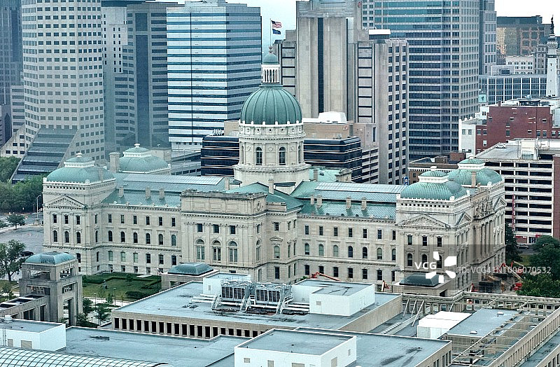 印第安纳州议会大厦高视角景观图片素材