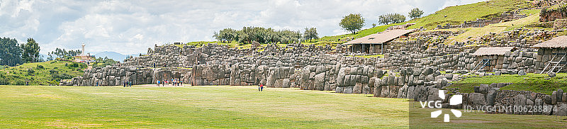 秘鲁库斯科附近的萨克赛瓦曼遗址（堡垒）景观图片素材