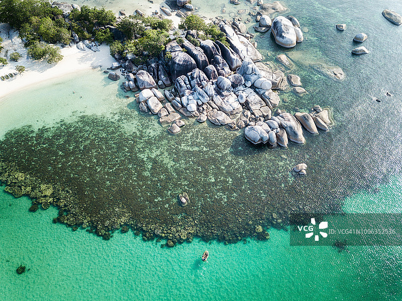 勿里洞丹绒丁宜海滩图片素材