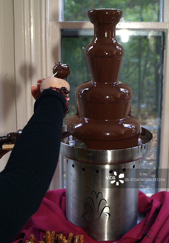 巧克力喷泉图片素材