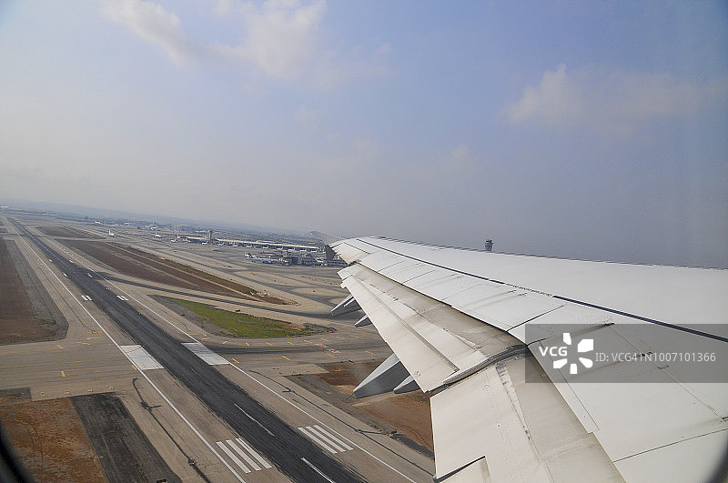本-古里安机场起飞图片素材