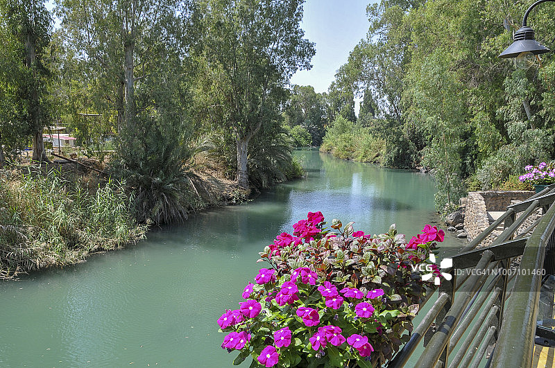 亚丹尼特洗礼地图片素材