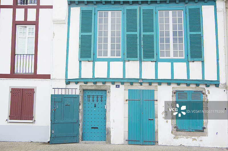 法国阿基坦圣让-德吕兹的房屋图片素材