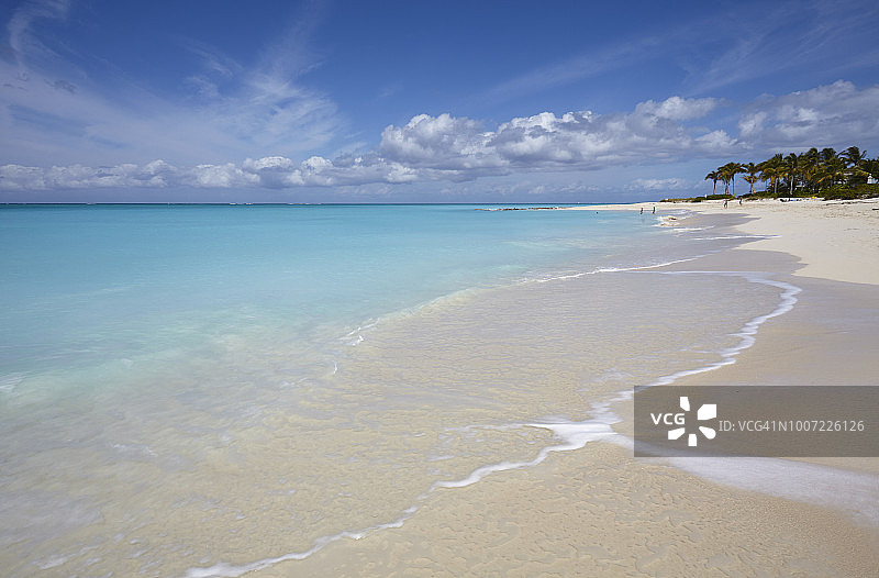 特克斯和凯科斯群岛普罗维登西亚莱斯岛格雷斯湾的沙滩图片素材