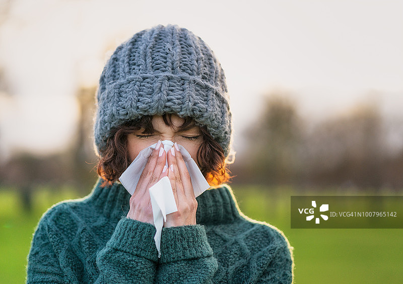 应对冬季感冒图片素材