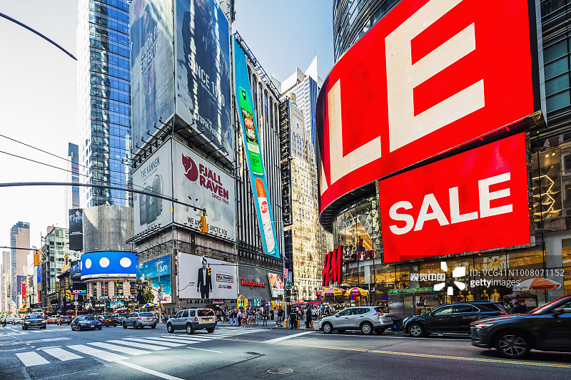曼哈顿中城百老汇W 42街夏季促销图片素材