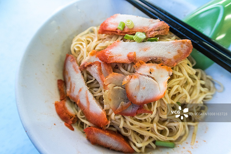 一碗云吞面特写图片素材