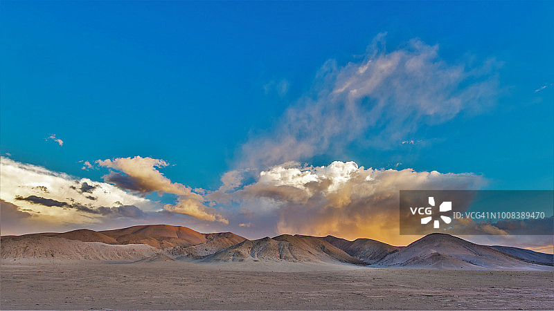 阿根廷的安第斯山脉图片素材