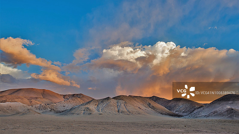 阿根廷的安第斯山脉图片素材