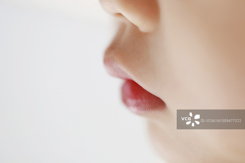 婴儿嘴唇特写图片素材