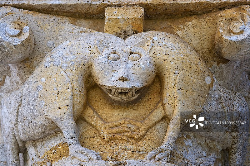 新修道院院长图片素材