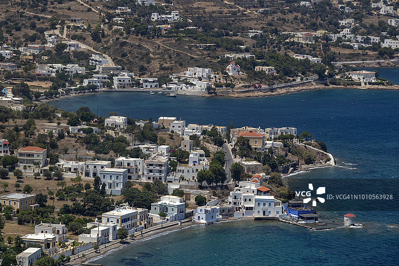 希腊莱罗斯岛阿吉亚·玛丽娜村海滨图片素材