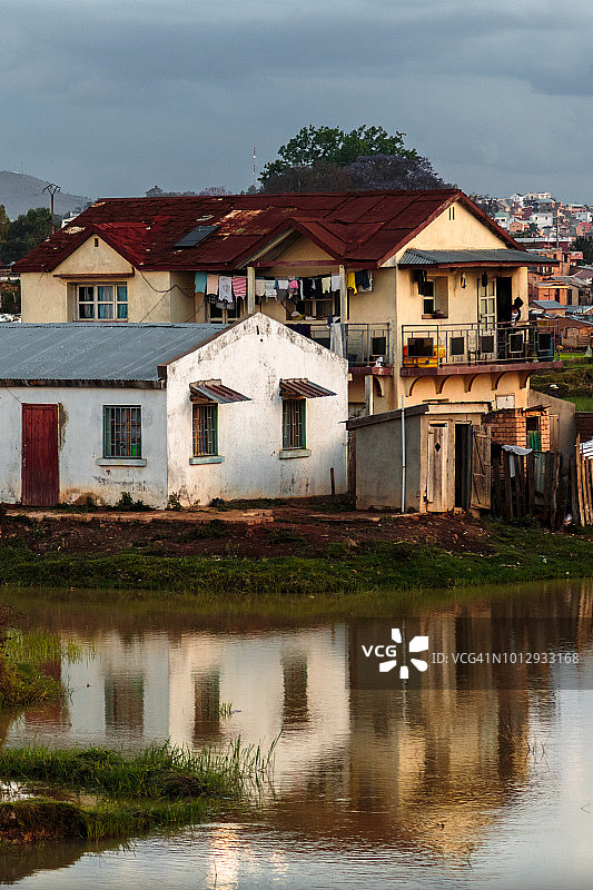 非洲破败的建筑物图片素材
