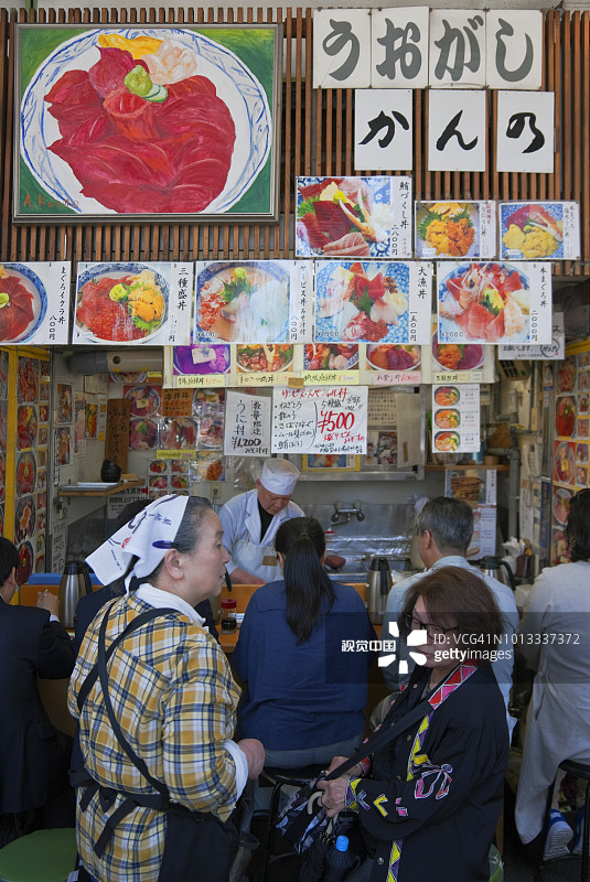 日本东京筑地场外市场海鲜餐厅图片素材