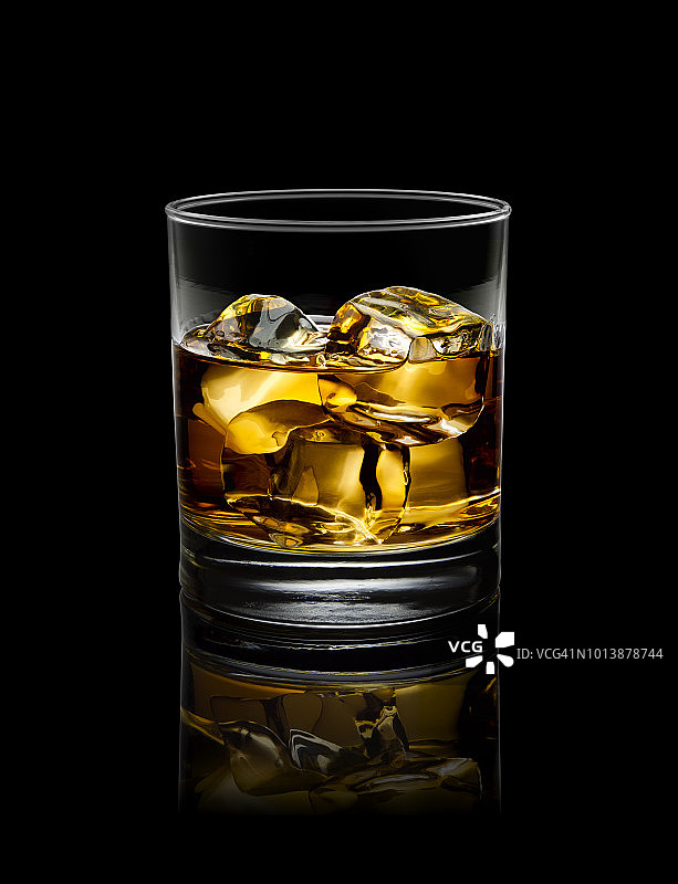 冰镇威士忌图片素材