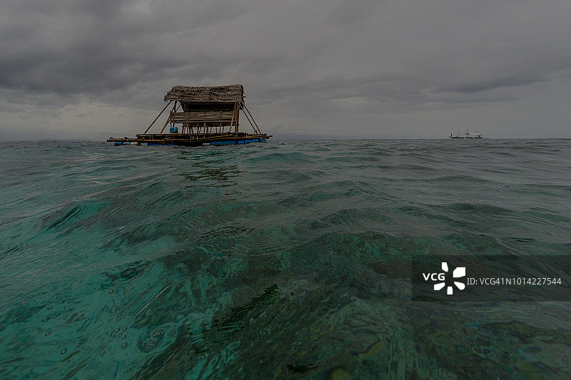 竹制跳水台图片素材