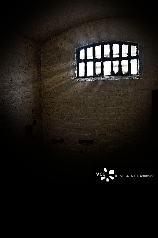监狱牢房的窗户图片素材