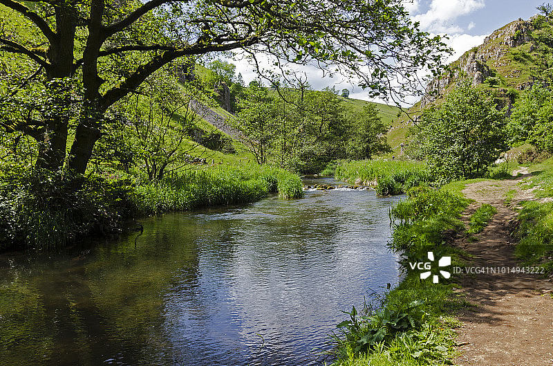 峰区沃尔夫斯科特代尔的德芙河图片素材