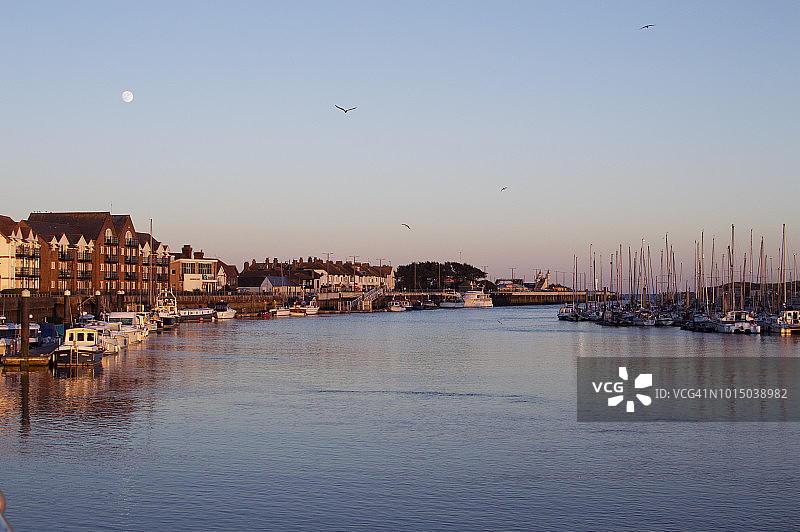 利特尔汉普顿的夏日夜晚图片素材