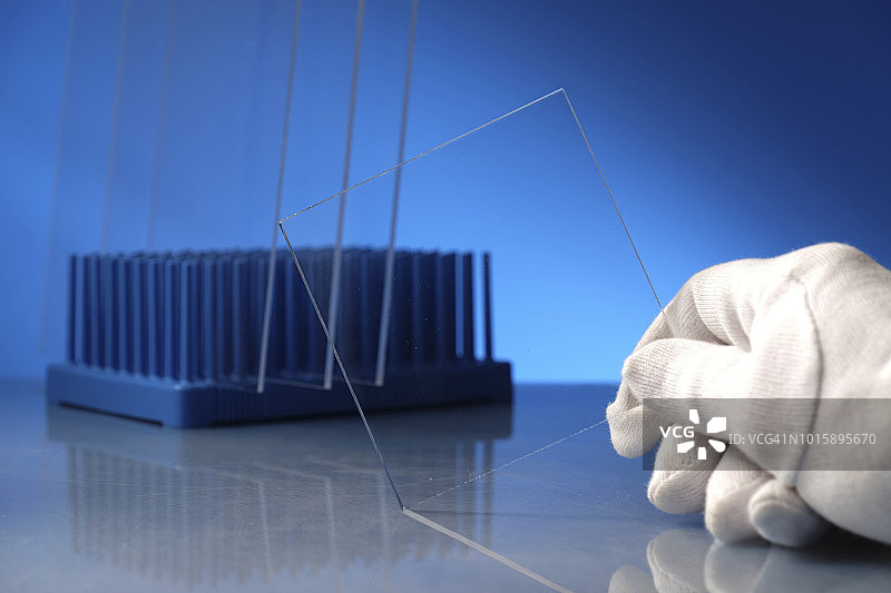 防弹玻璃图片素材