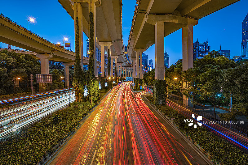 城市道路图片素材