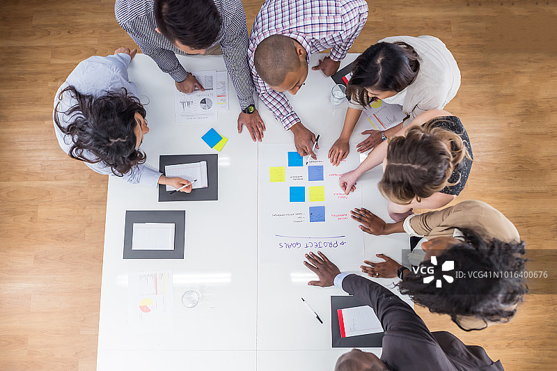 商务启动图片素材