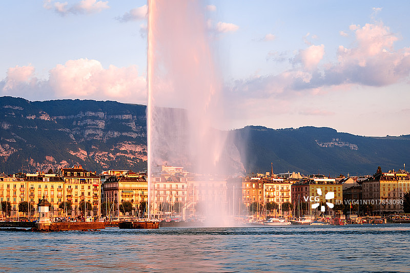 瑞士日内瓦大喷泉图片素材