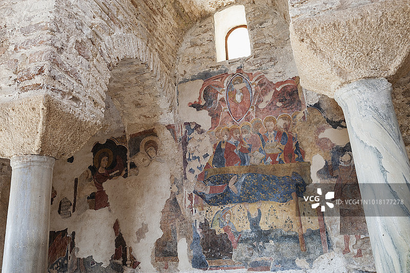 意大利卡拉布里亚斯蒂洛天主教教堂的湿壁画图片素材
