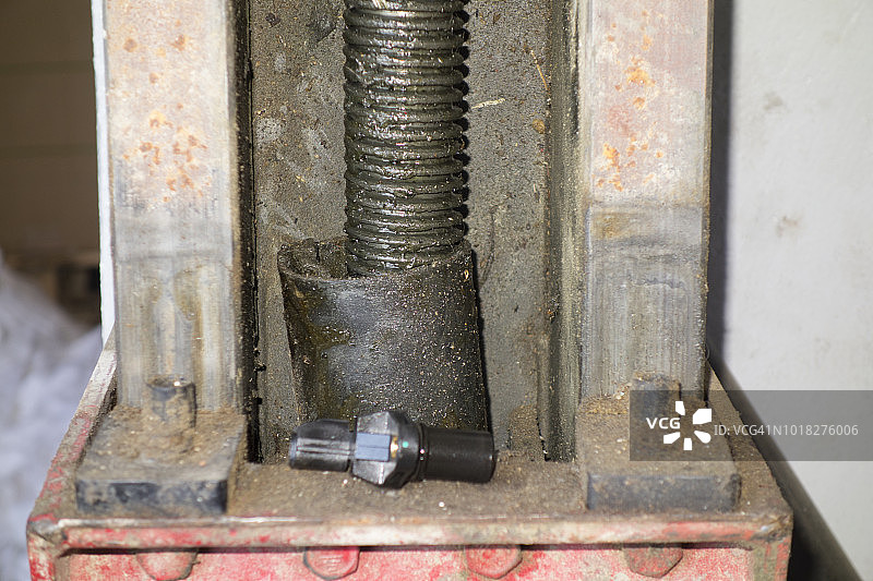 欧洲，希腊，2018：车库起重机螺纹视图图片素材
